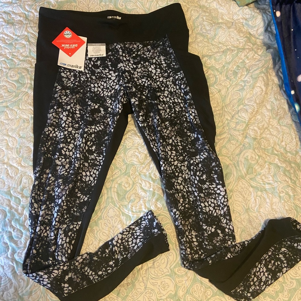 Mid/high waist workout leggings